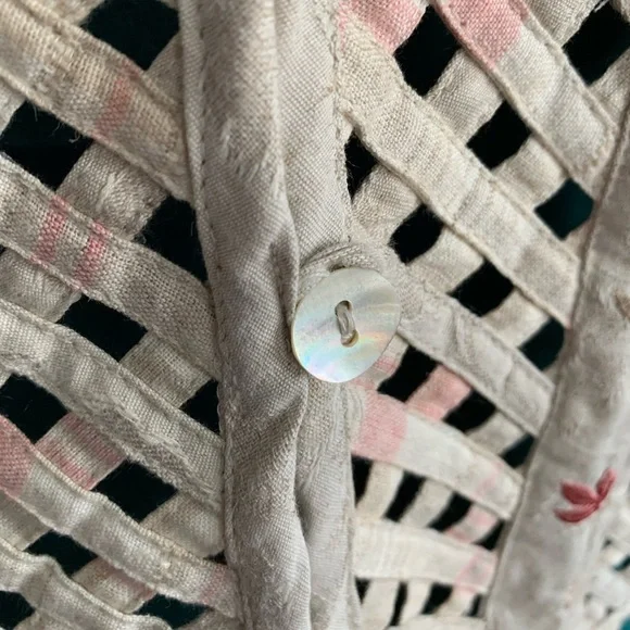 Vintage linen beaded embroidered vest - Picture 3 of 9